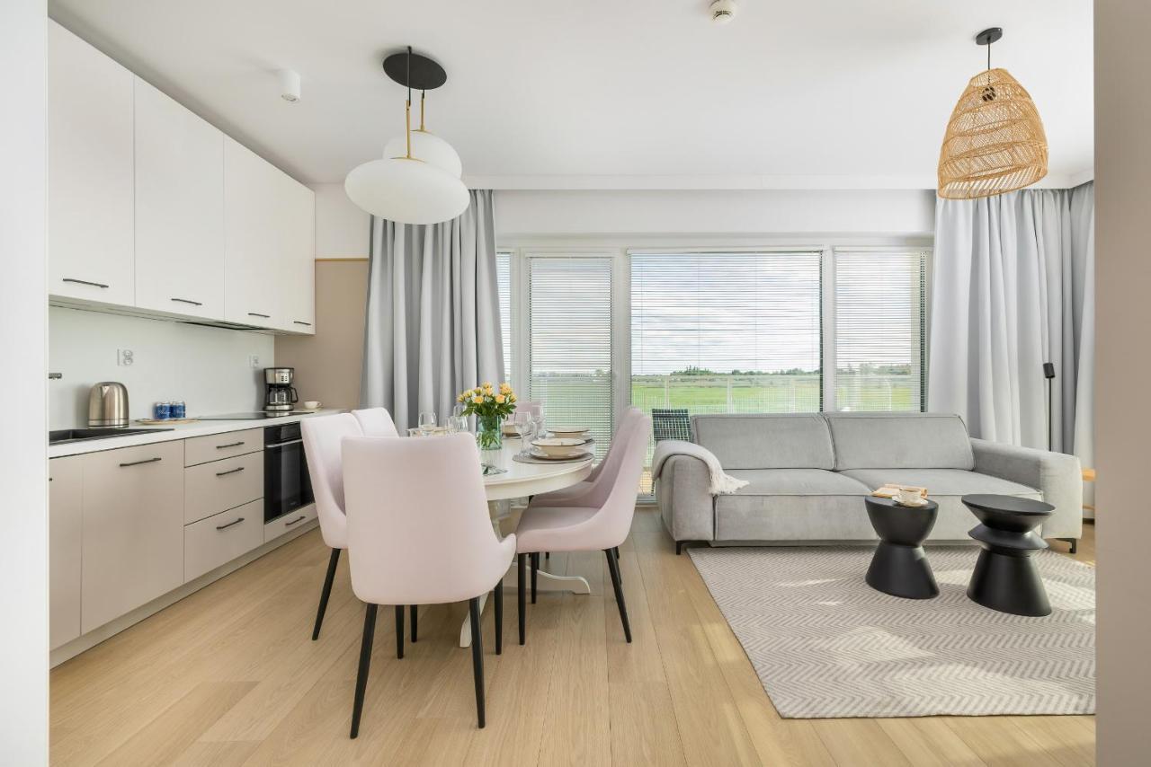 Family Apartment With Gym And Swimming Pool By Renters Prestige Kolobrzeg Exterior photo
